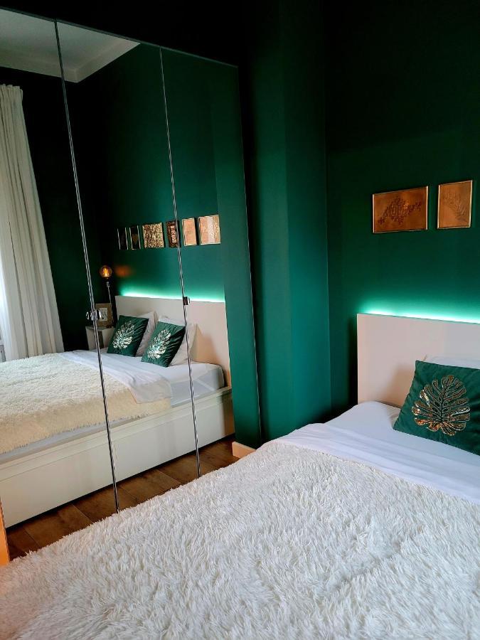 Apartament By The Way Apartment Wroclaw Exterior photo